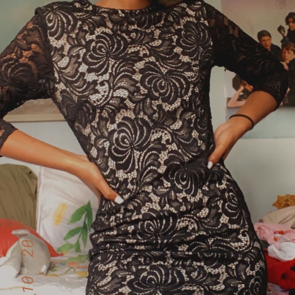 Formal lace black dress